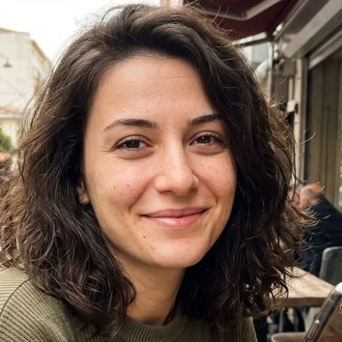 Deniz K.-