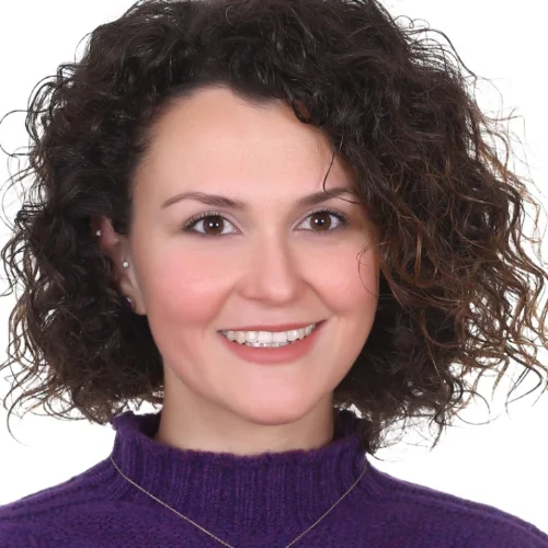 Ayça K.