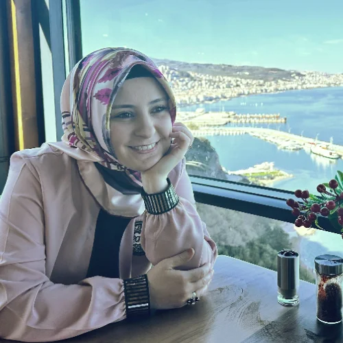Merve T.