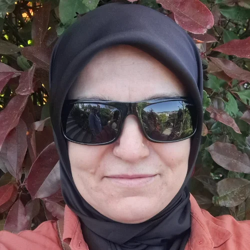 Fatma K.-