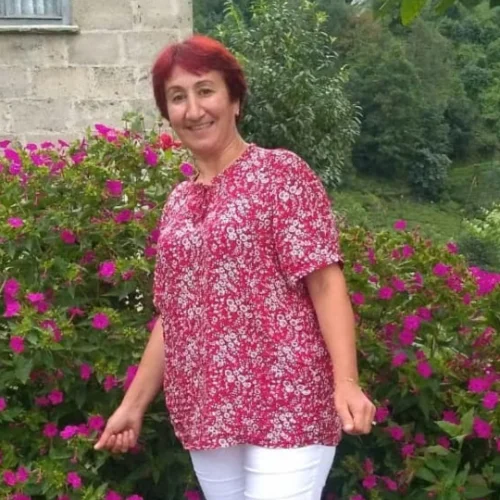 Nazmiye D.-