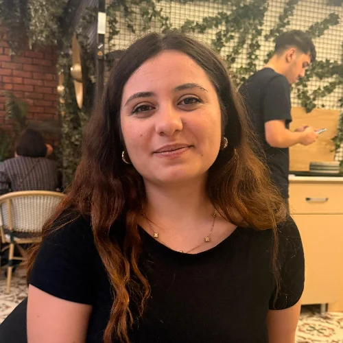 Büşra M.-