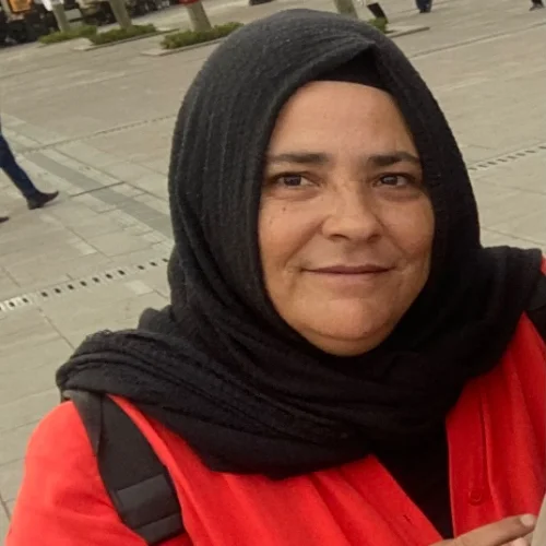 Songül E.-
