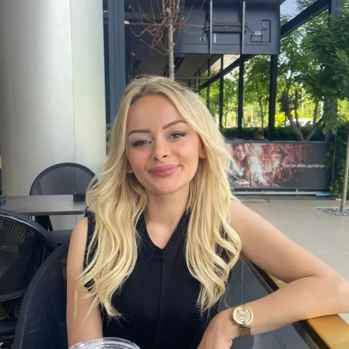 NESLİHAN D-
