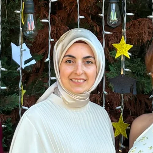 Hatice A.-