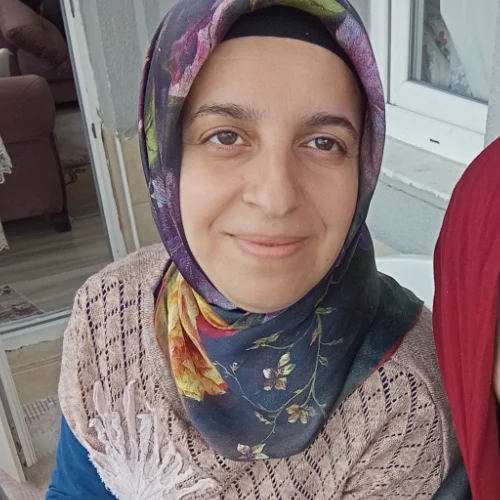 Hatice Ç.