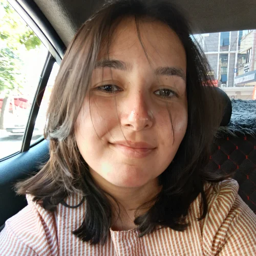Ecem K.-