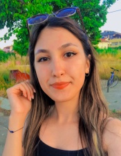Ayşin K.-