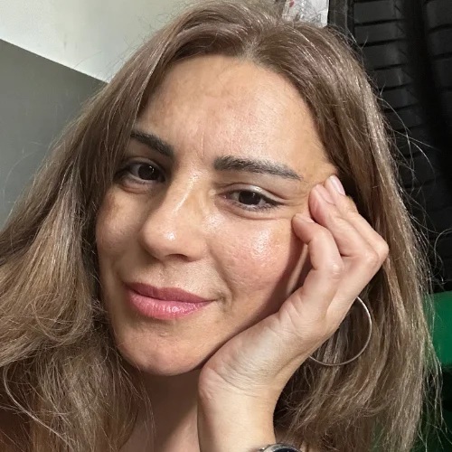Neslihan D.-