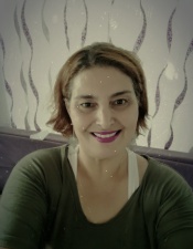 Ayşe T-