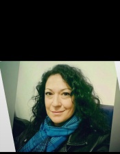 Ceyda İ-